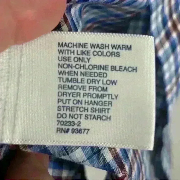 Easy Care Broadcloth Business Casual Button Down - Picture 6 of 6